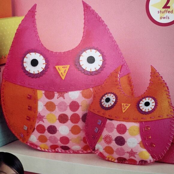 American Girl Crafts Sew & Stuff Kit 50 PcCreate 2 Stuffed OWLS PINK -New In Box - Picture 7 of 8